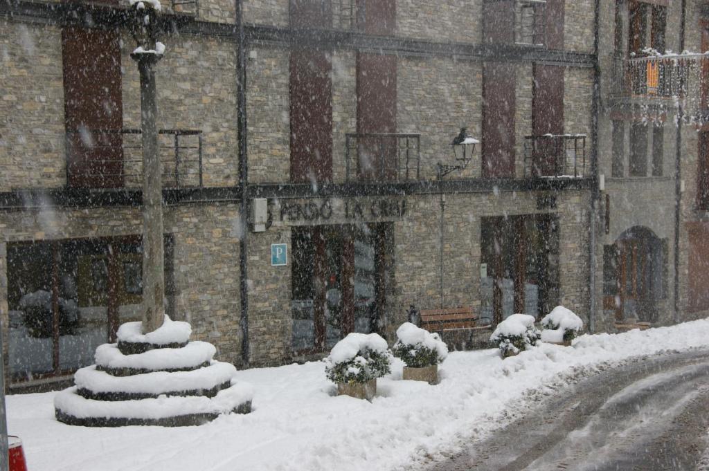 Pensio La Creu Hotel Esterri d'Àneu Exterior photo